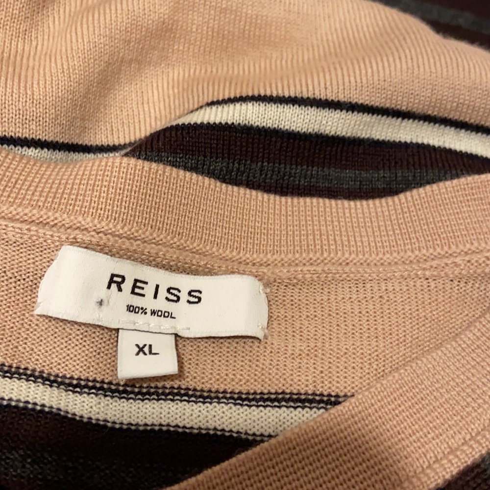 Reiss - Picture 7 of 9